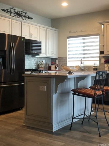 3275 Saguaro Ln, Perris, CA 92571-7523