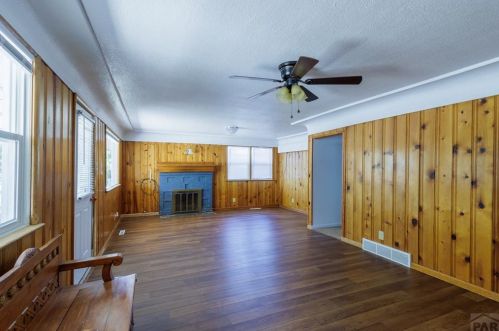 3002 Morris Ave, Pueblo CO  81008-1211 exterior