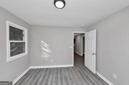 2260 Baywood Dr, Atlanta GA  30315-6534 exterior