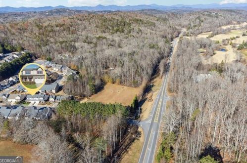 100 River Knoll Ct, Dahlonega, GA 30533-8803