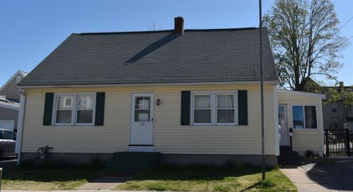 100 Palm St, Nashua, NH 03060-4518