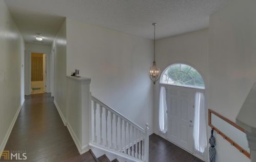 130 Wood Springs Ln, Mount Airy, GA 30563-4150
