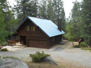 1161 Rocky Cliff Rd, Portola, CA