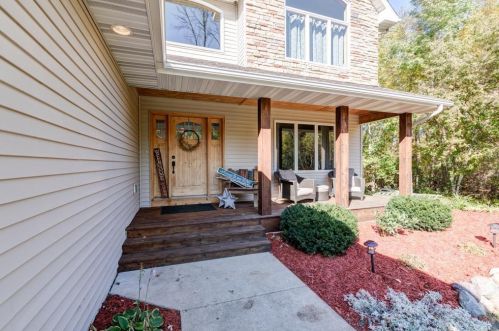 16811 Jacksonville Dr, Brainerd, MN 56401-6259