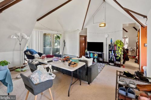 1601 Lawrence Rd, Trenton NJ 08648 exterior