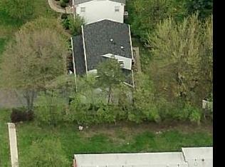 1743 Glen Valley Dr, Toledo OH  43614-1818 exterior
