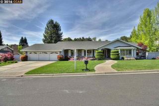 3 Merrill Dr, Moraga, CA 94556-2813