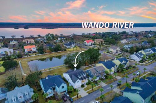 1984 Shields Ln, Mount Pleasant, SC 29466-8686
