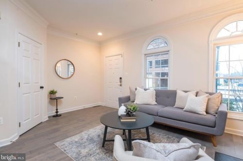 8527 2 Ave, Silver Spring MD 20910-2151 exterior