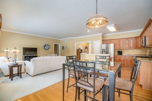 302 Red Hawk Rd, Pingree Grove, IL 60140-8264