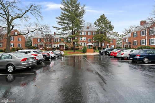 2883 Abingdon St, Arlington VA  22206-1328 exterior