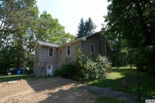 225 Clover Ln, Harrisburg, PA 17112-9786