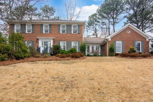 4611 Bentley Pl, Duluth, GA 30096-6125