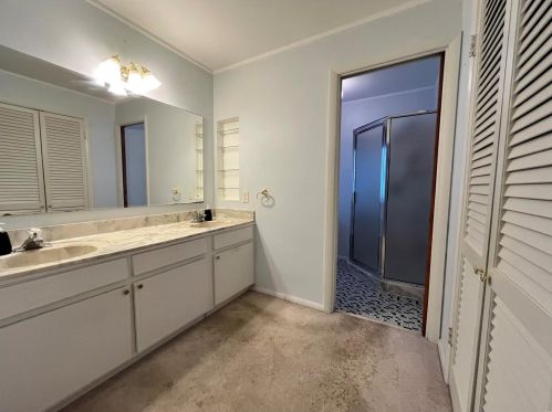 38 Hawthorne Dr, Pendleton, MO 63383-2903