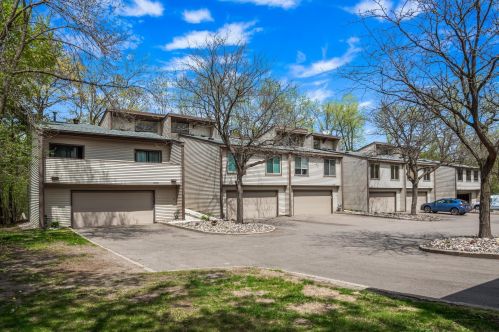 13735 Hemlock Ct, Saint Paul MN  55124-9581 exterior