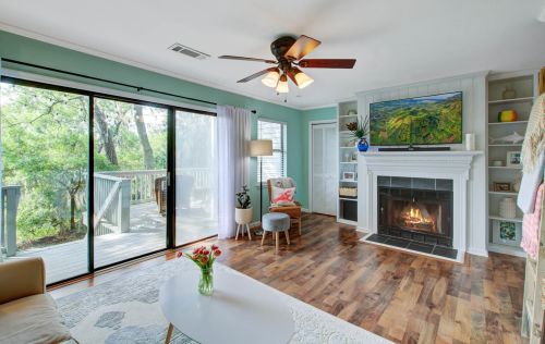 1032 Marsh Court Ln, Mount Pleasant, SC 29464-3335