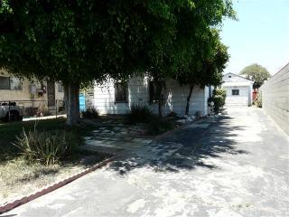 2417 Cabot St, Los Angeles, CA 90031-1010