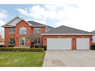 22063 Heritage Dr, Frankfort, IL 60423-8526