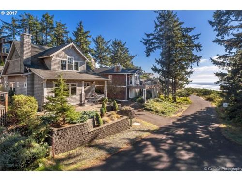 760 Cherry St, Manzanita, OR 97130-9010