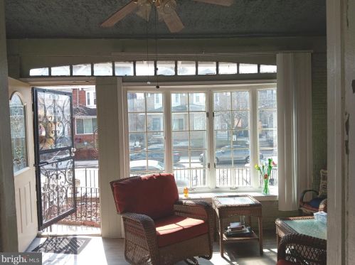 6039 Carpenter St, Philadelphia, PA 19143-2319