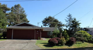 351 San Bay O Cir, Newport OR  97365-2209 exterior