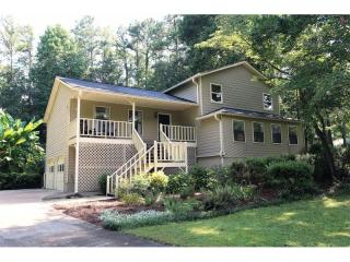253 Park Ave, Holly Springs, GA 30188-4276