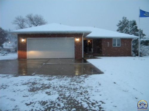 310 Dorothy St, Olpe, KS 66865-9238
