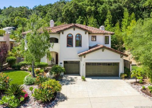 15983 Woodson Dr, Ramona, CA 92065-6806