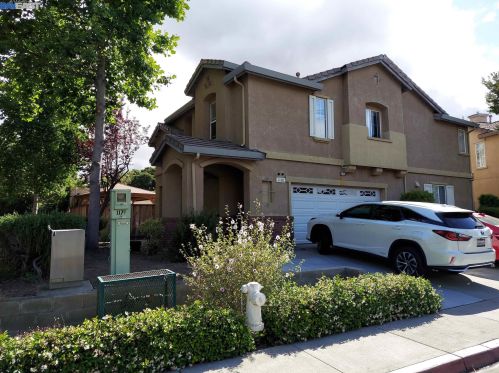 1181 Alder Creek Cir, San Leandro, CA 94577-5155