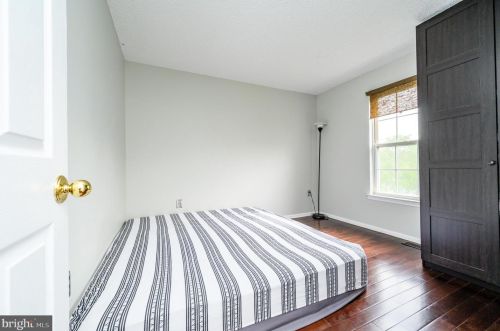 80 Shrewsbury Pl, Princeton NJ  08540-0063 exterior