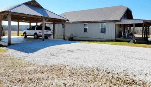 706 Antioch Rd, Franklin, GA 30217-3781