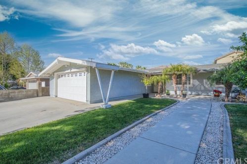 3321 Arapahoe St, Riverside, CA 92503-5774