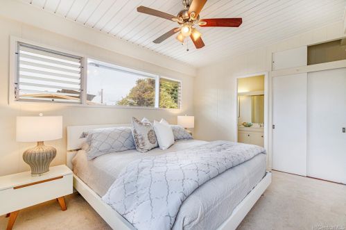 4005 Kahala Ave, Honolulu HI  96816-4821 exterior