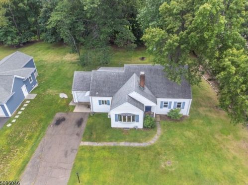 46 Walray Ave, Paterson, NJ 07508-2447