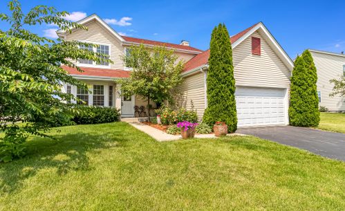 525 Treasure Dr, Oswego, IL 60543-7801