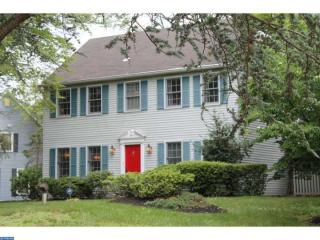 2 Locke Ct, Trenton, NJ 08628-2645