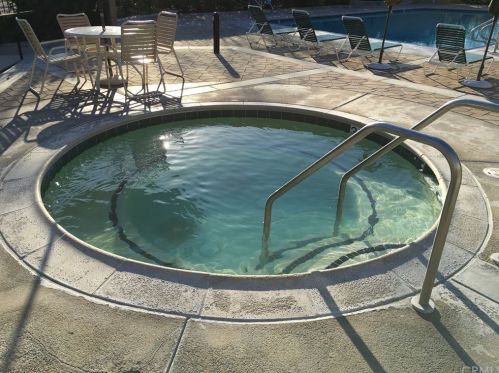 17251 Chestnut, Irvine CA  92612-2316 exterior