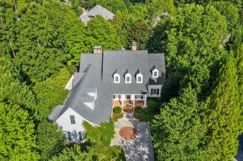 5770 Winsley Cir, Suwanee, GA 30024-3375