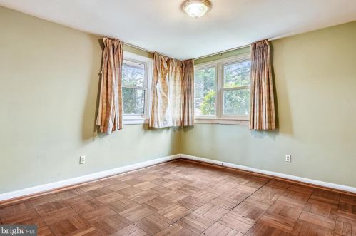 8407 Tahona Dr, Silver Spring MD 20903-3210 exterior