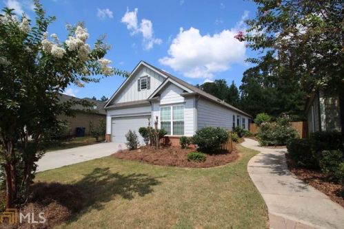 238 River Meadow Dr, Lagrange, GA 30241-6690