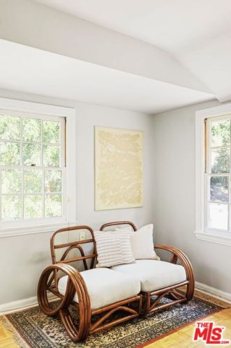 2480 Chevy Chase Dr, Glendale CA  91206-1845 exterior