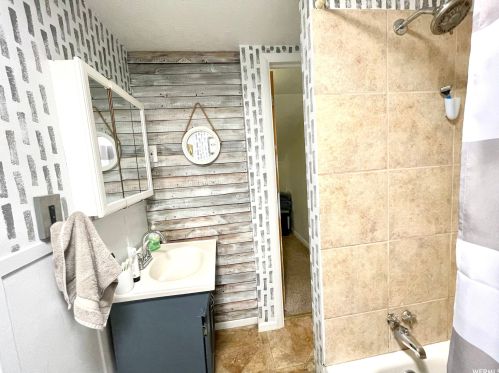 443 100, Mount Pleasant UT 84647-1427 exterior