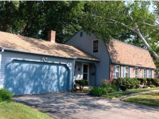 13 Saint James Ter, Rochester, NH 03867-1124
