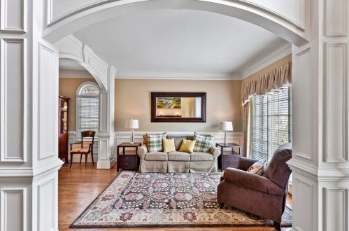 2308 Briarcliff Cmns, Atlanta GA  30345-2173 exterior