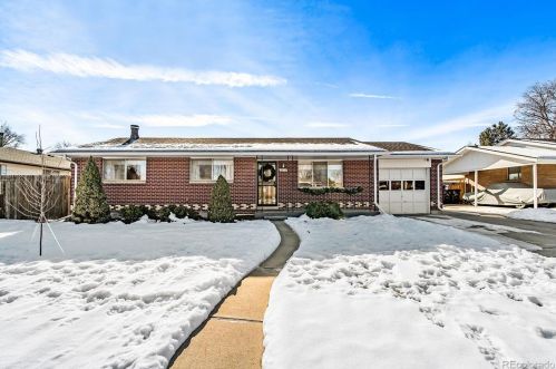 4414 61st Pl, Arvada CO  80003-6802 exterior