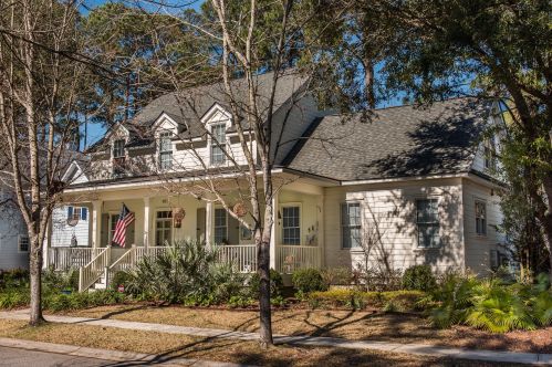 601 Hamlet Square Ln, Mount Pleasant, SC 29464-5195