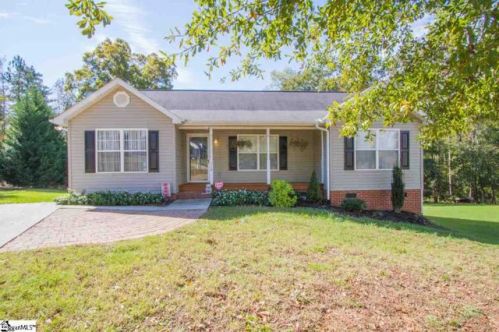 220 Drewmar Ln, Piedmont, SC 29673-9080