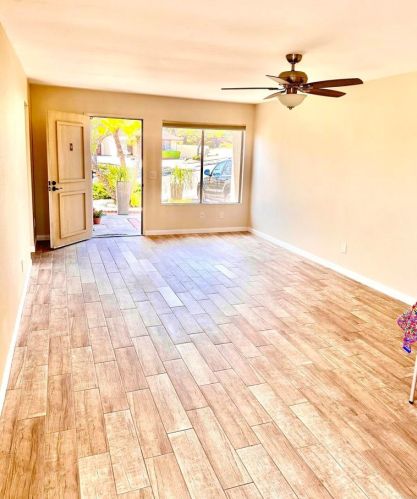 1772 Round Tree Dr, Oceanside, CA 92056-2938