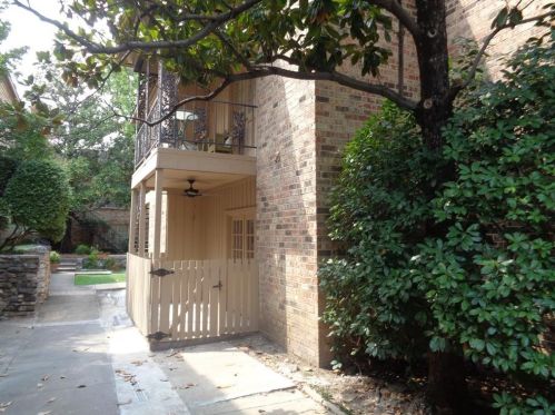 4413 Bellaire Dr, Fort Worth, TX 76109-5128