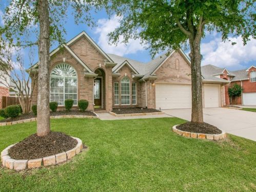 2812 Meadow Wood Dr, Lewisville, TX 75022-6732